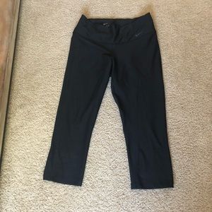 Nike Dri fit Capri legging